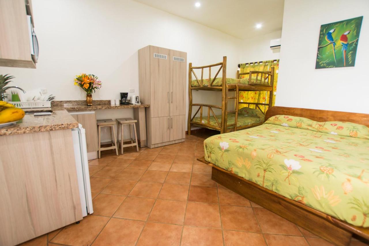 Oceanfront Hotel Verde Mar Direct Access To The Beach มานูเอล อันโตนิโอ ภายนอก รูปภาพ