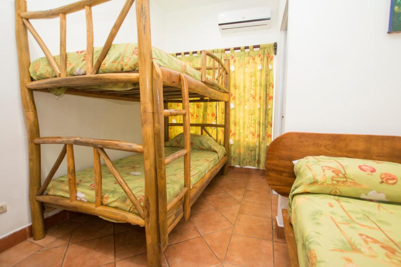 Oceanfront Hotel Verde Mar Direct Access To The Beach มานูเอล อันโตนิโอ ภายนอก รูปภาพ