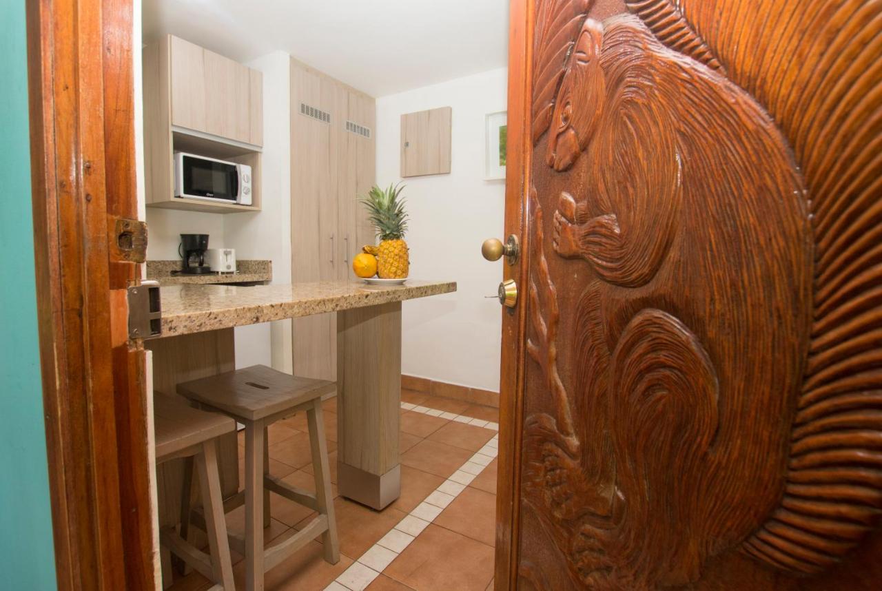 Oceanfront Hotel Verde Mar Direct Access To The Beach มานูเอล อันโตนิโอ ภายนอก รูปภาพ