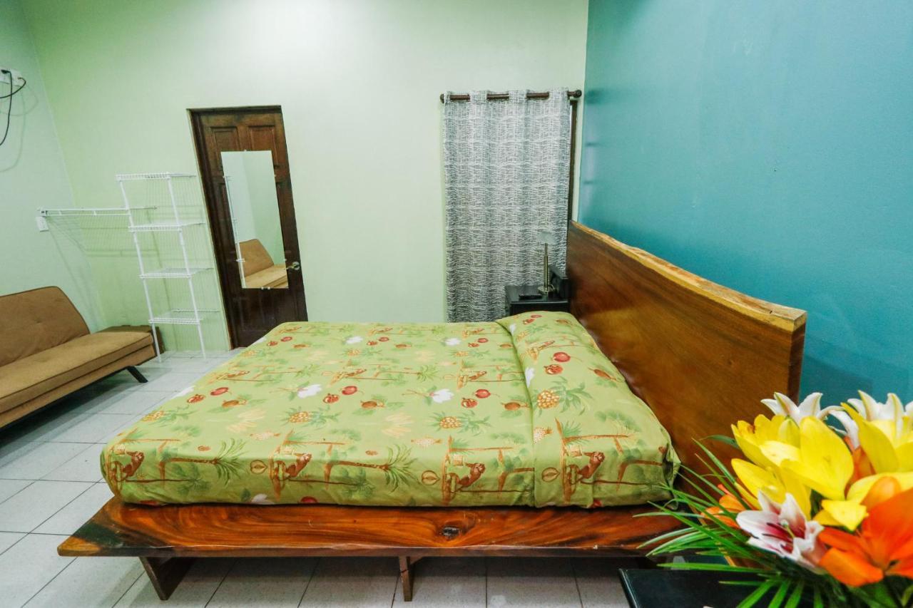 Oceanfront Hotel Verde Mar Direct Access To The Beach มานูเอล อันโตนิโอ ภายนอก รูปภาพ